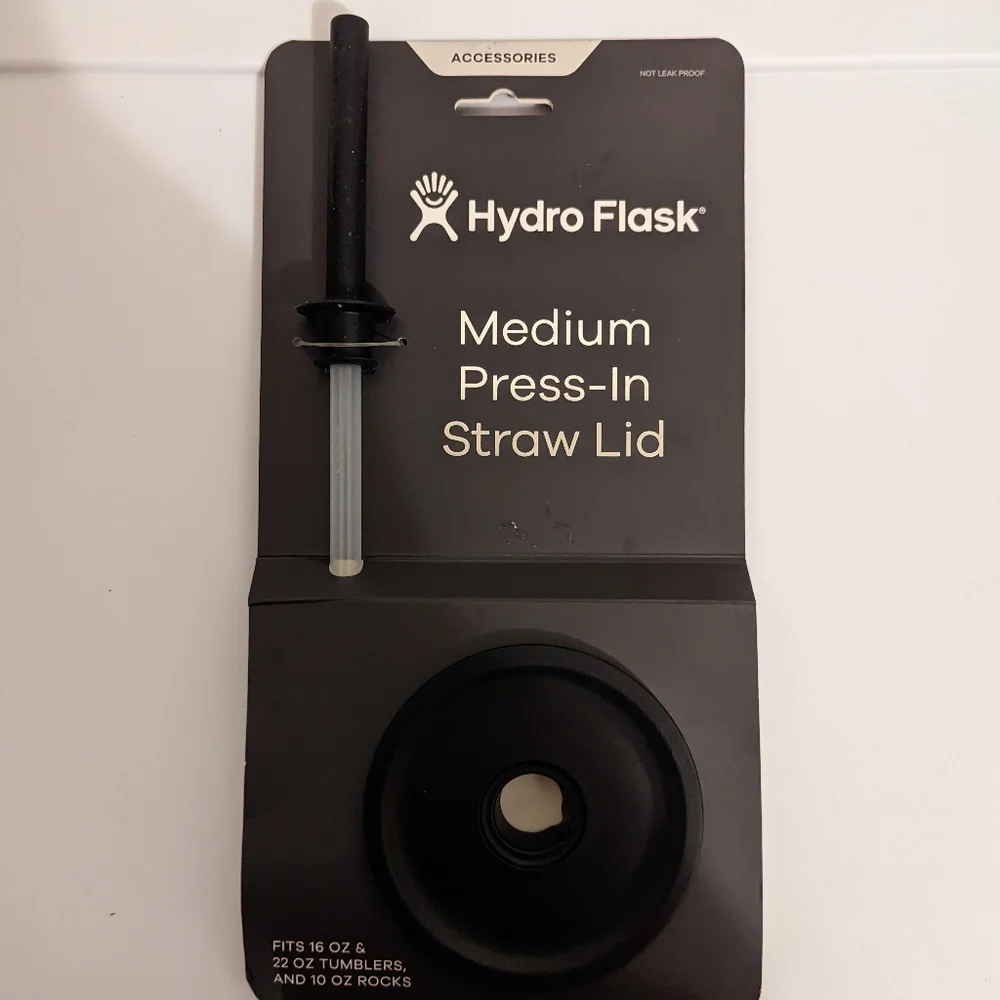Hydro flask medium press‎ in straw and lid